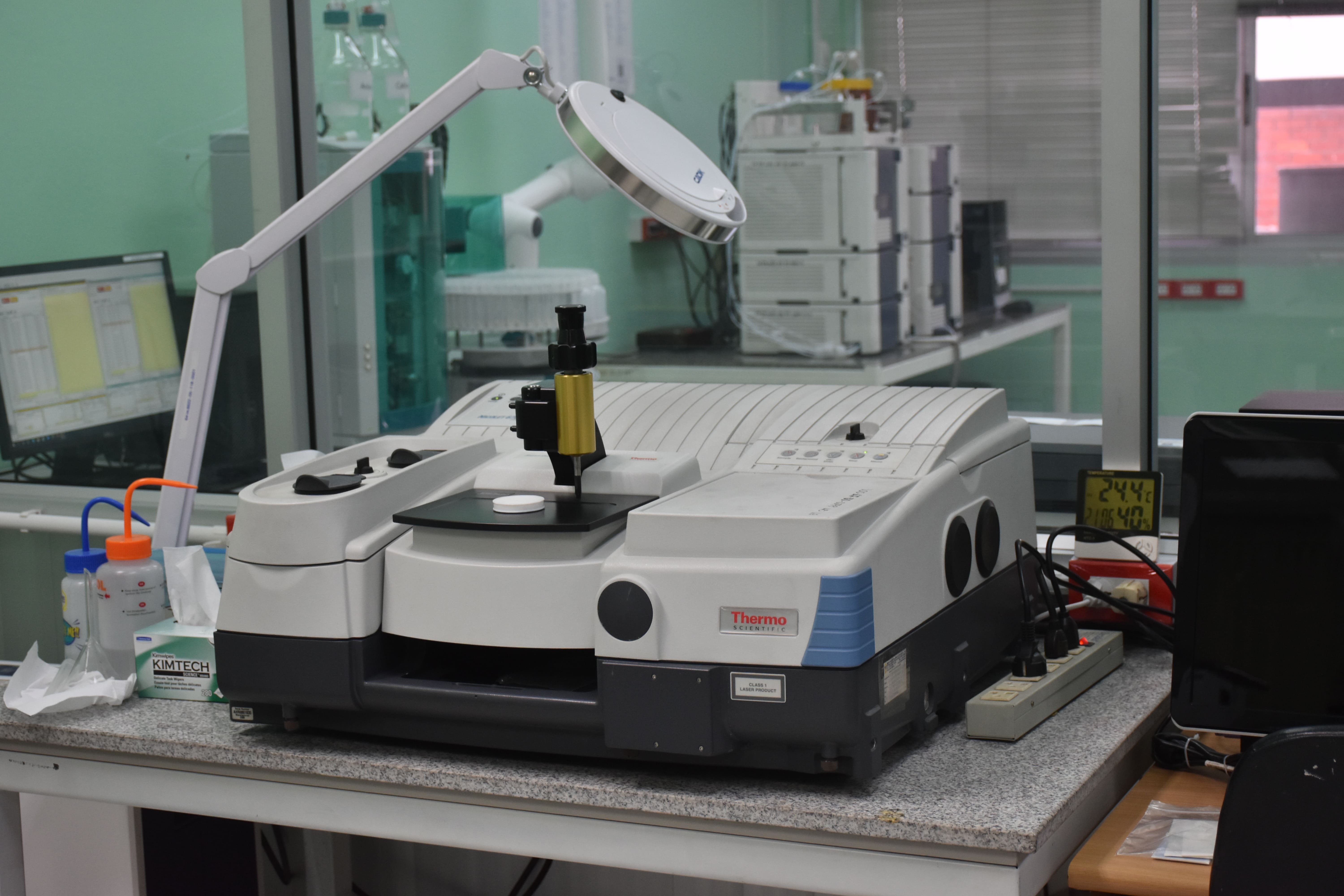 [FT] Fourier Transform Infrared Spectrometer